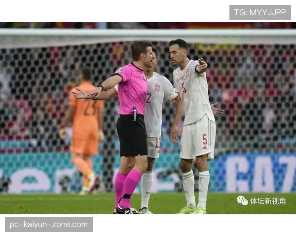 红牌判罚争议多源于哪些规则细节？裁判该如何精准把握？